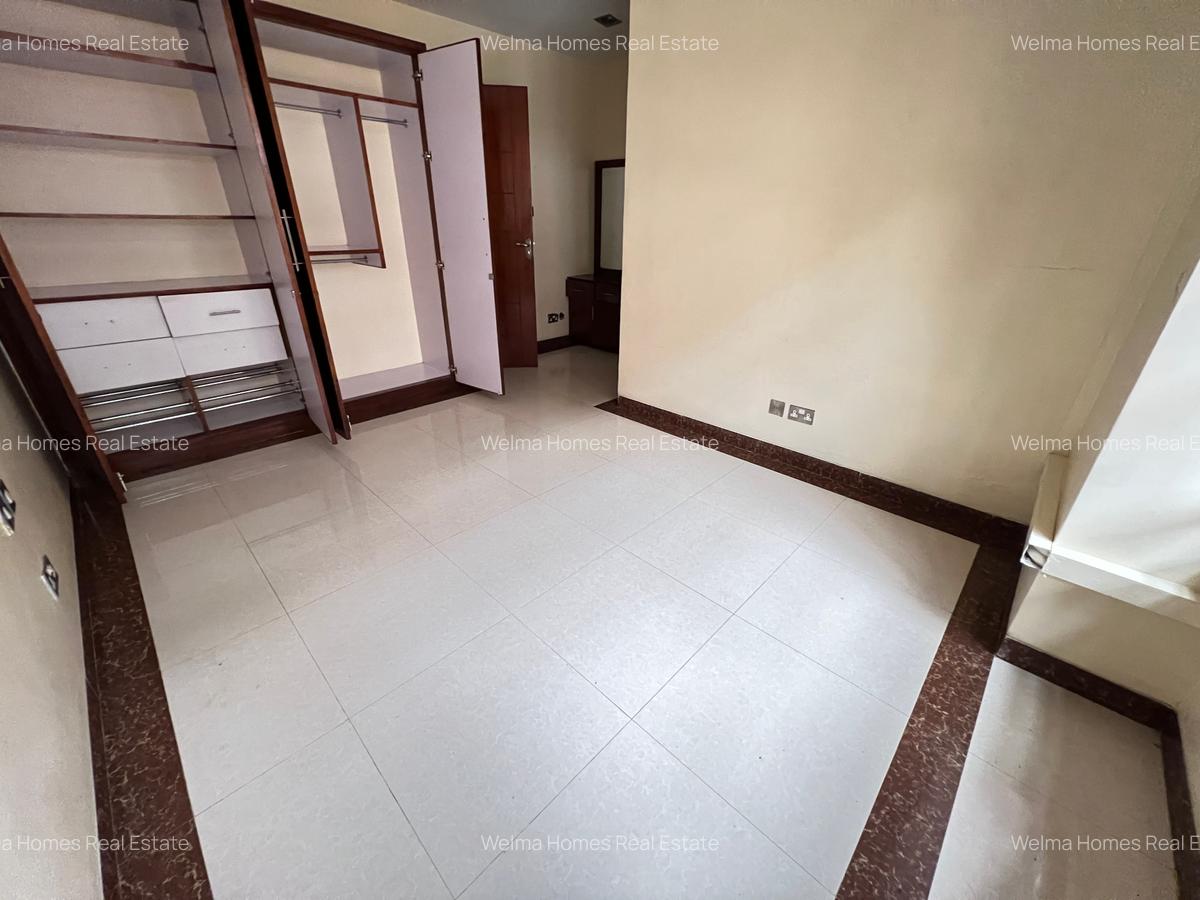 4 Bed Apartment with En Suite in Lavington - 9