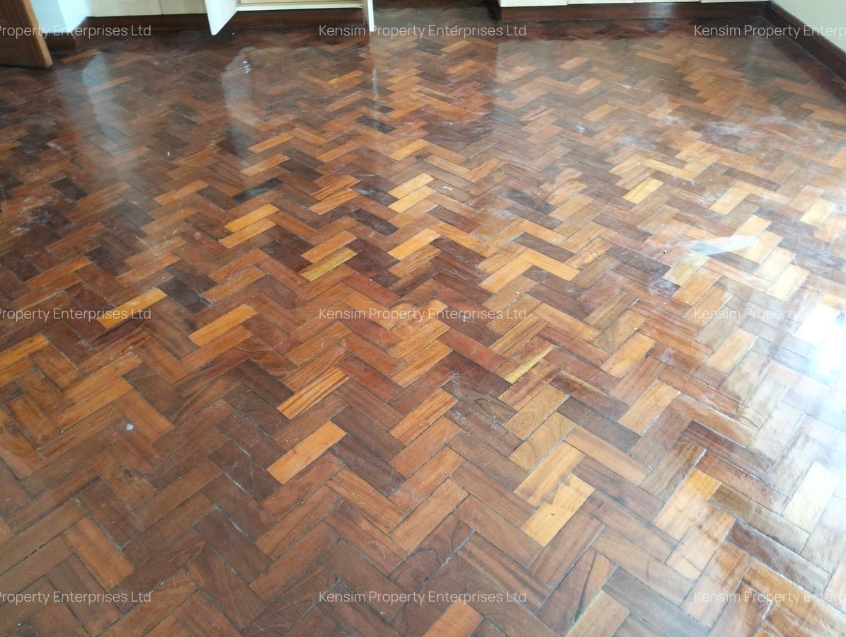 3 Bed Apartment with En Suite in Lavington - 14