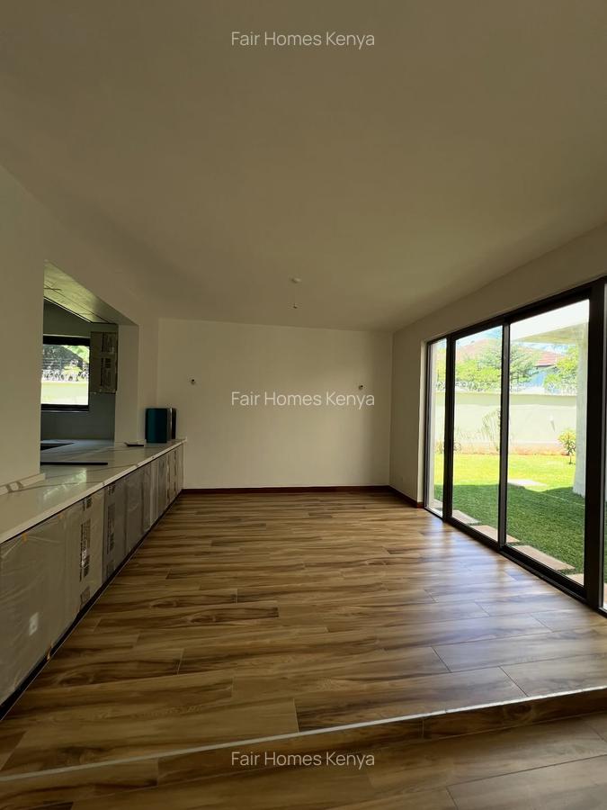 6 Bed Townhouse with En Suite at Lavington Green - 6