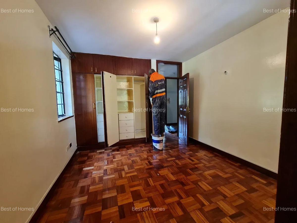 4 Bed Townhouse with En Suite in Lavington - 1