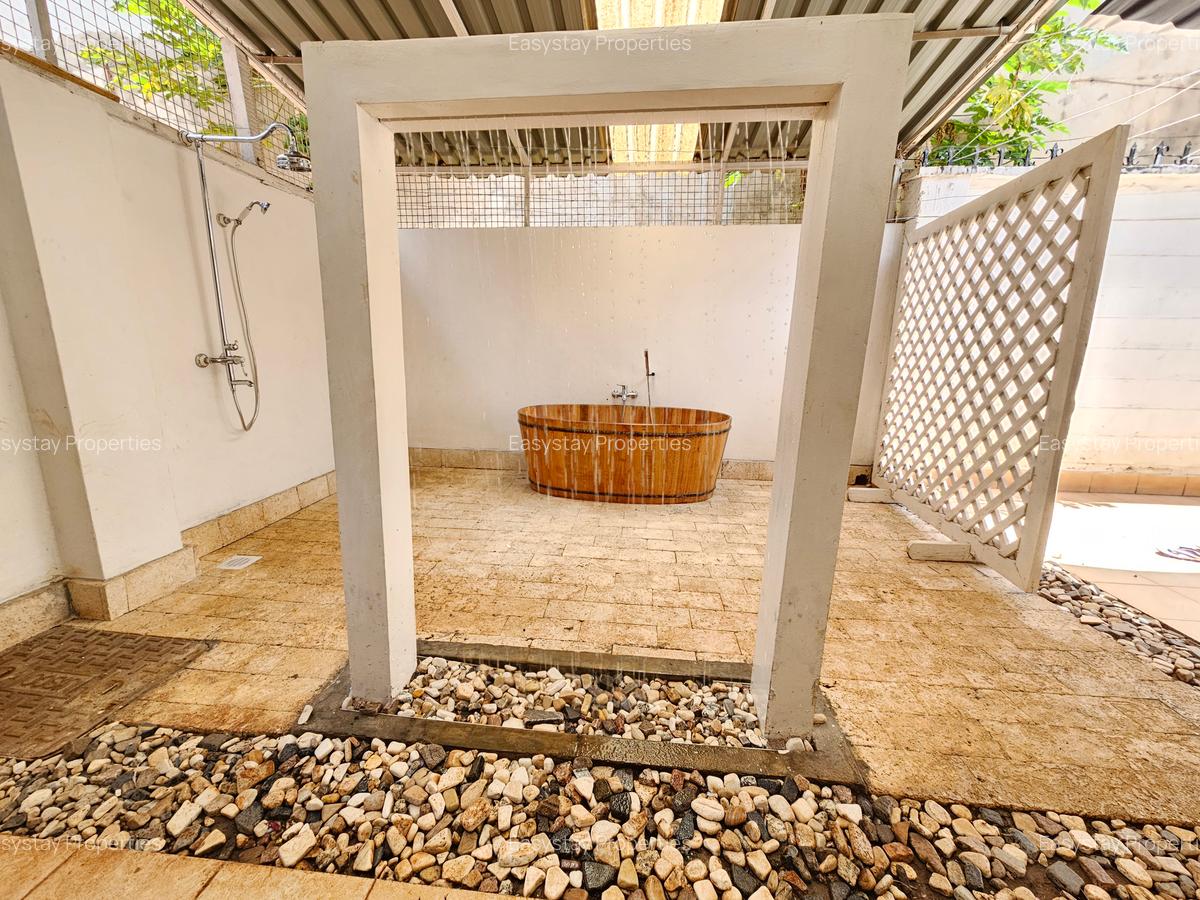 3 Bed House with En Suite in Westlands Area - 8