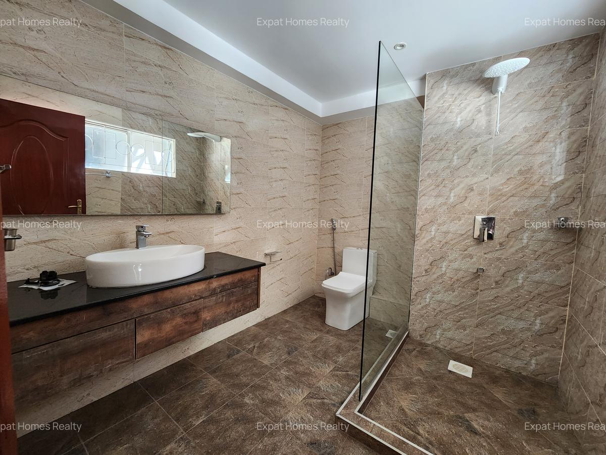3 Bed Villa with Backup Generator in Riverside - 7
