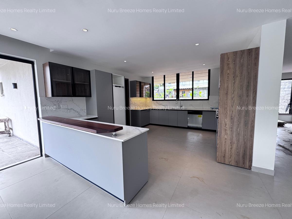 4 Bed Townhouse with En Suite in Loresho - 3