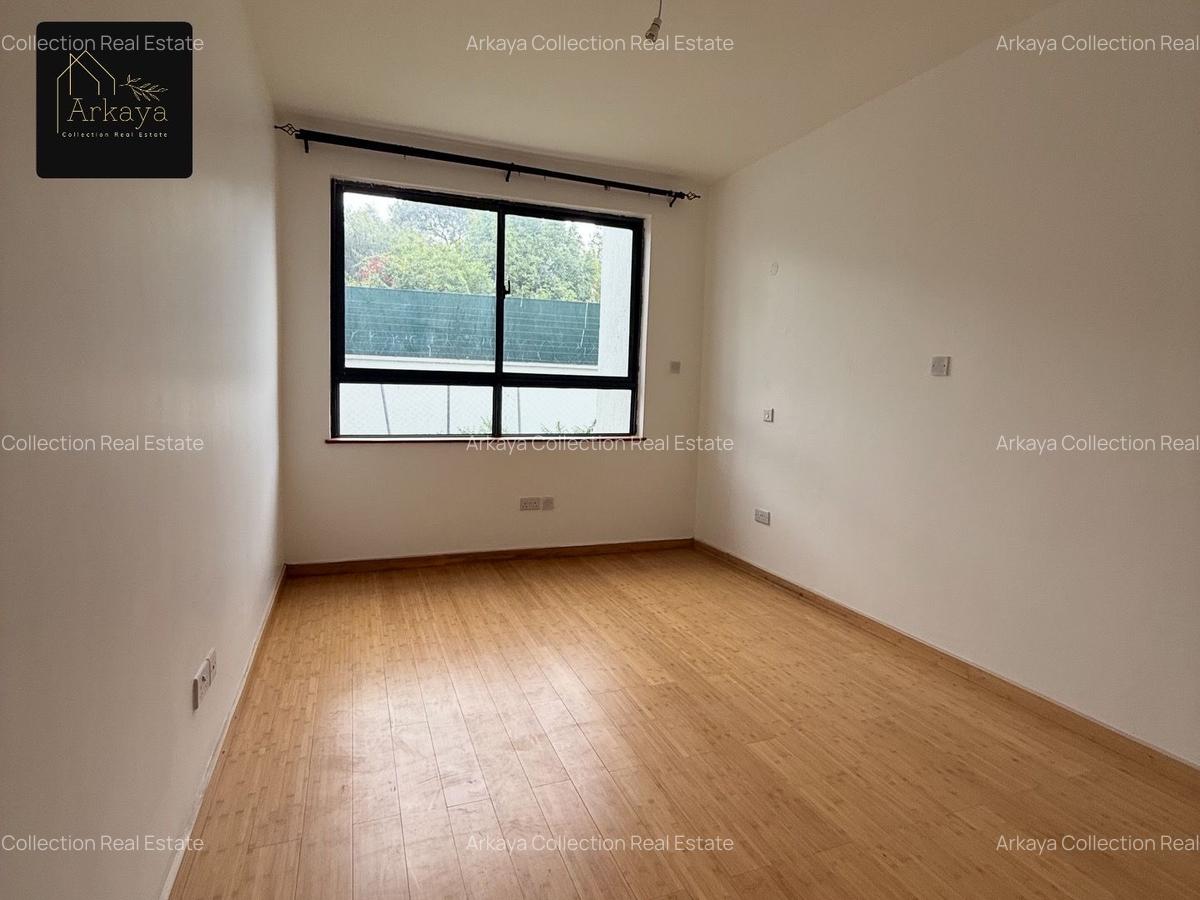 4 Bed Townhouse with En Suite in Lavington - 4