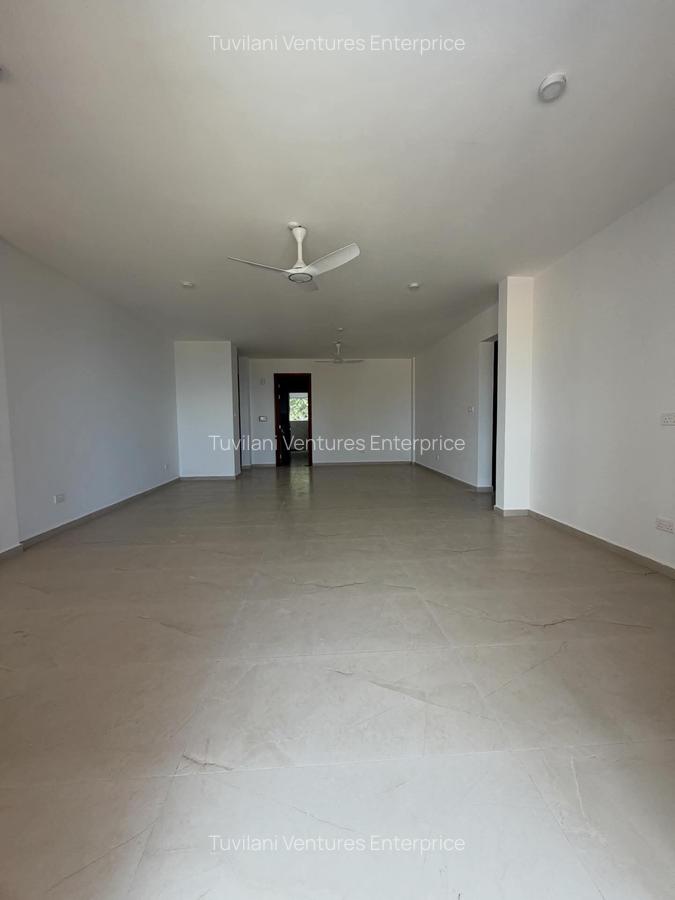 Serviced 3 Bed Apartment with En Suite at Nyali Mombasa - 11