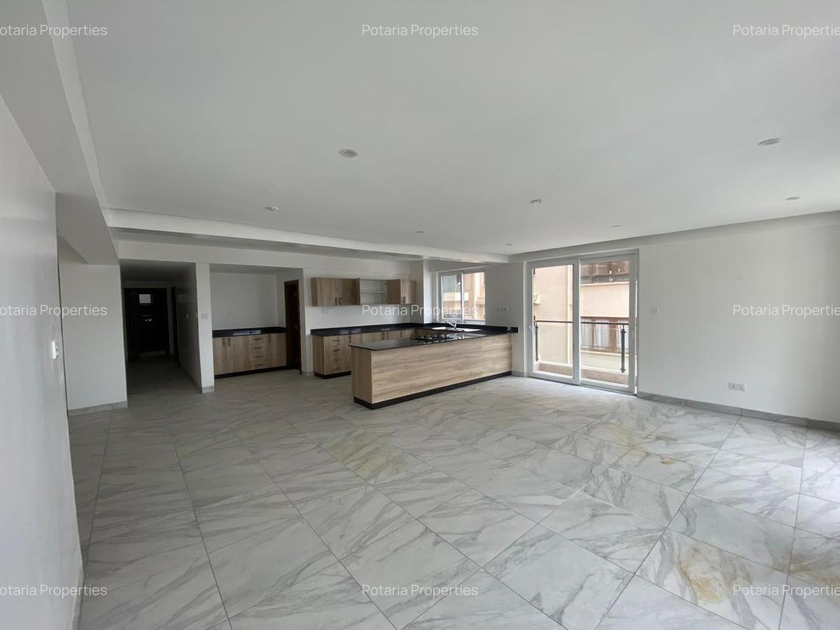 4 Bed Apartment with En Suite in Westlands Area - 10