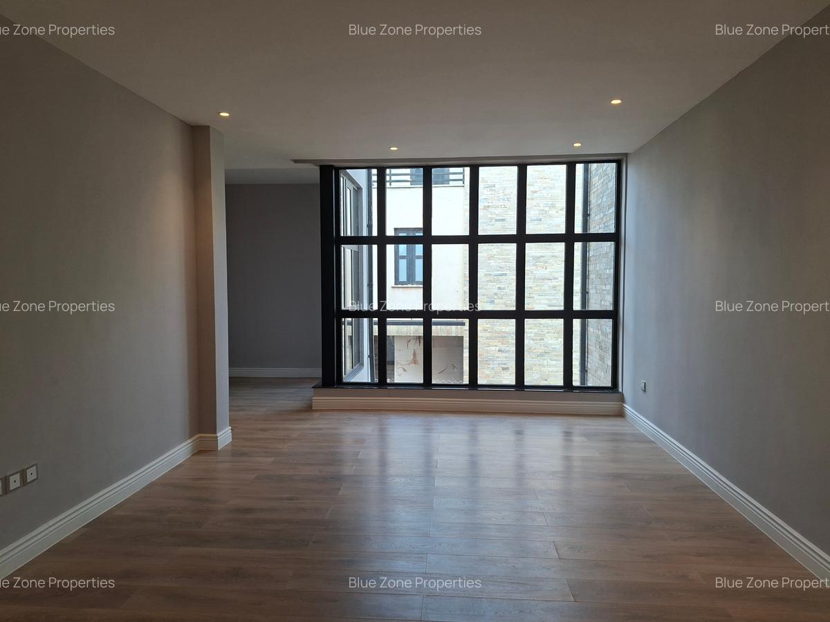 3 Bed Apartment with En Suite at Off Runda Rd - 8