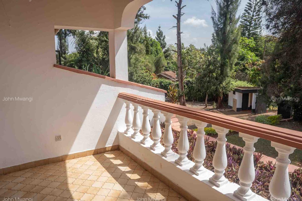 5 Bed House with En Suite in Nyari - 2
