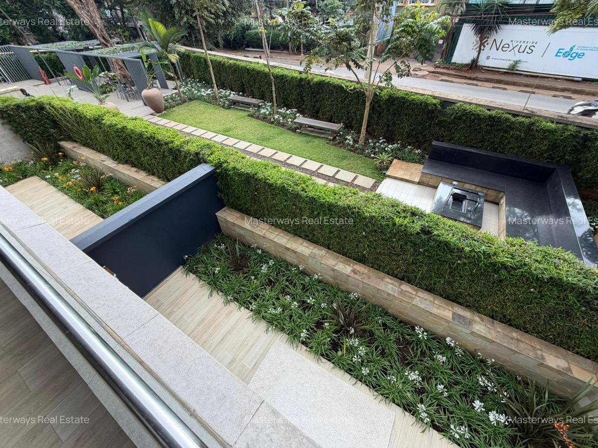 2 Bed Apartment with En Suite in Riverside - 7