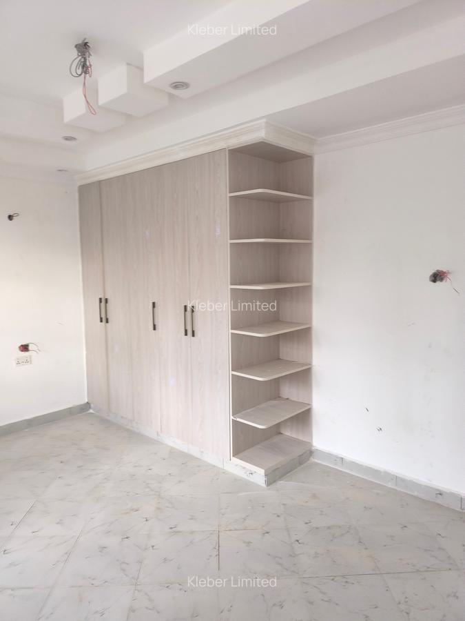 5 Bed House with En Suite in Ruiru - 12