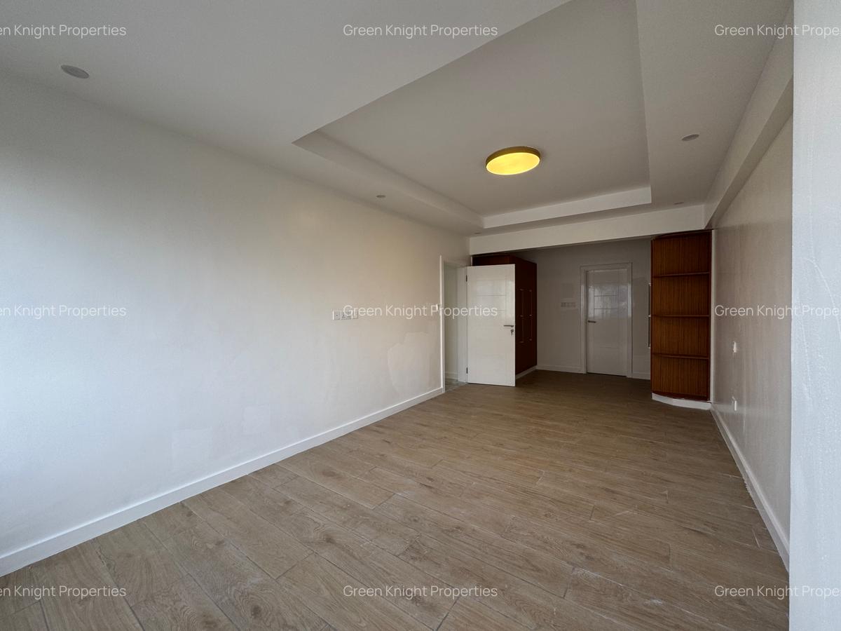 Serviced 3 Bed Apartment with En Suite in Kileleshwa - 16