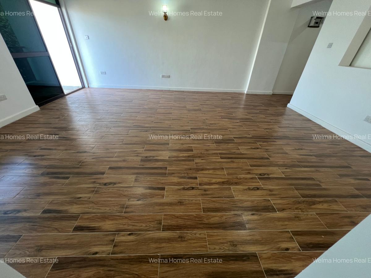 2 Bed Apartment with En Suite in Lavington - 3