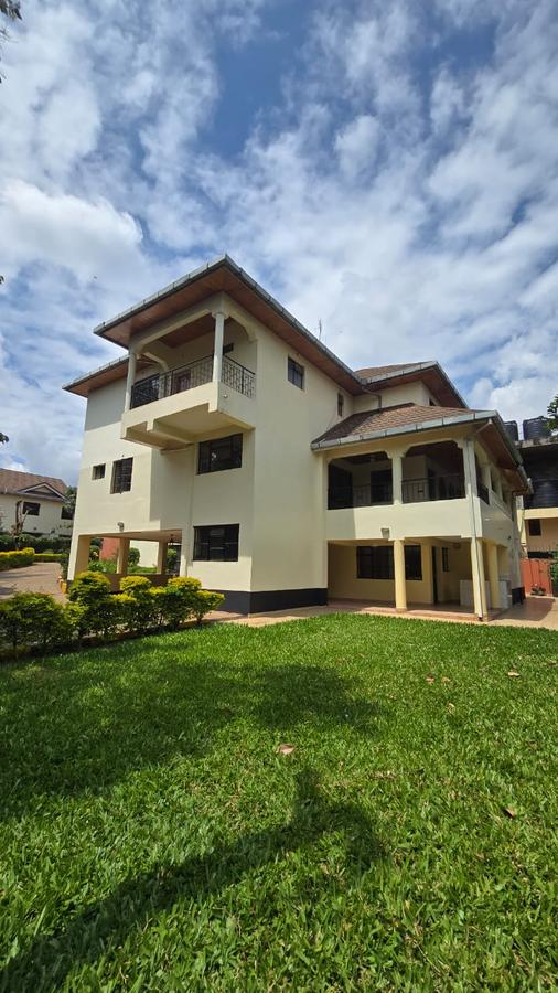 7 Bed House with En Suite at Muthaiga North - 8