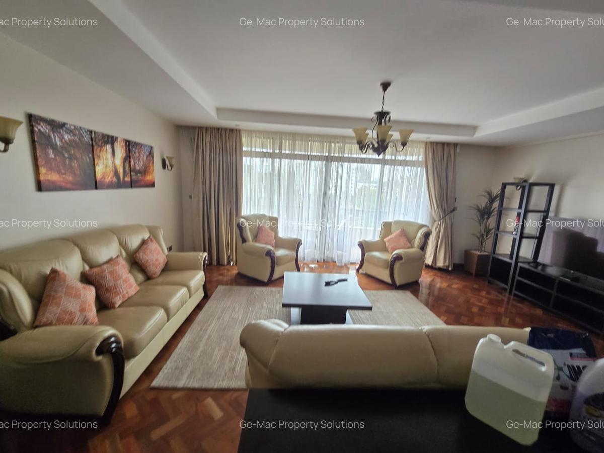 Serviced 3 Bed Apartment with En Suite in Runda - 1