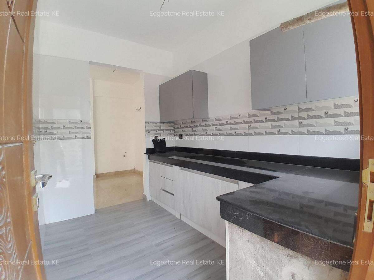 2 Bed Apartment with En Suite in Tudor - 10