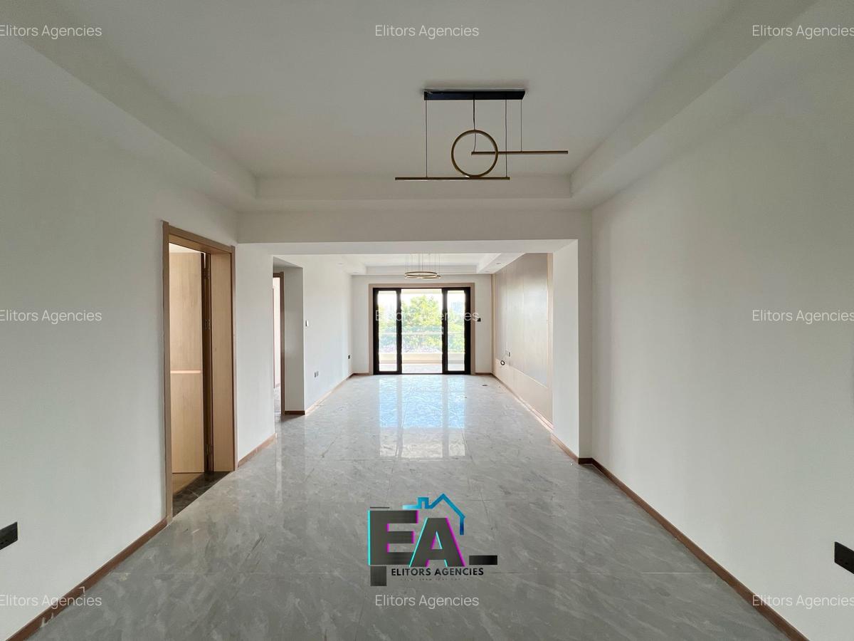 2 Bed Apartment with En Suite at Riverside Drive - 7