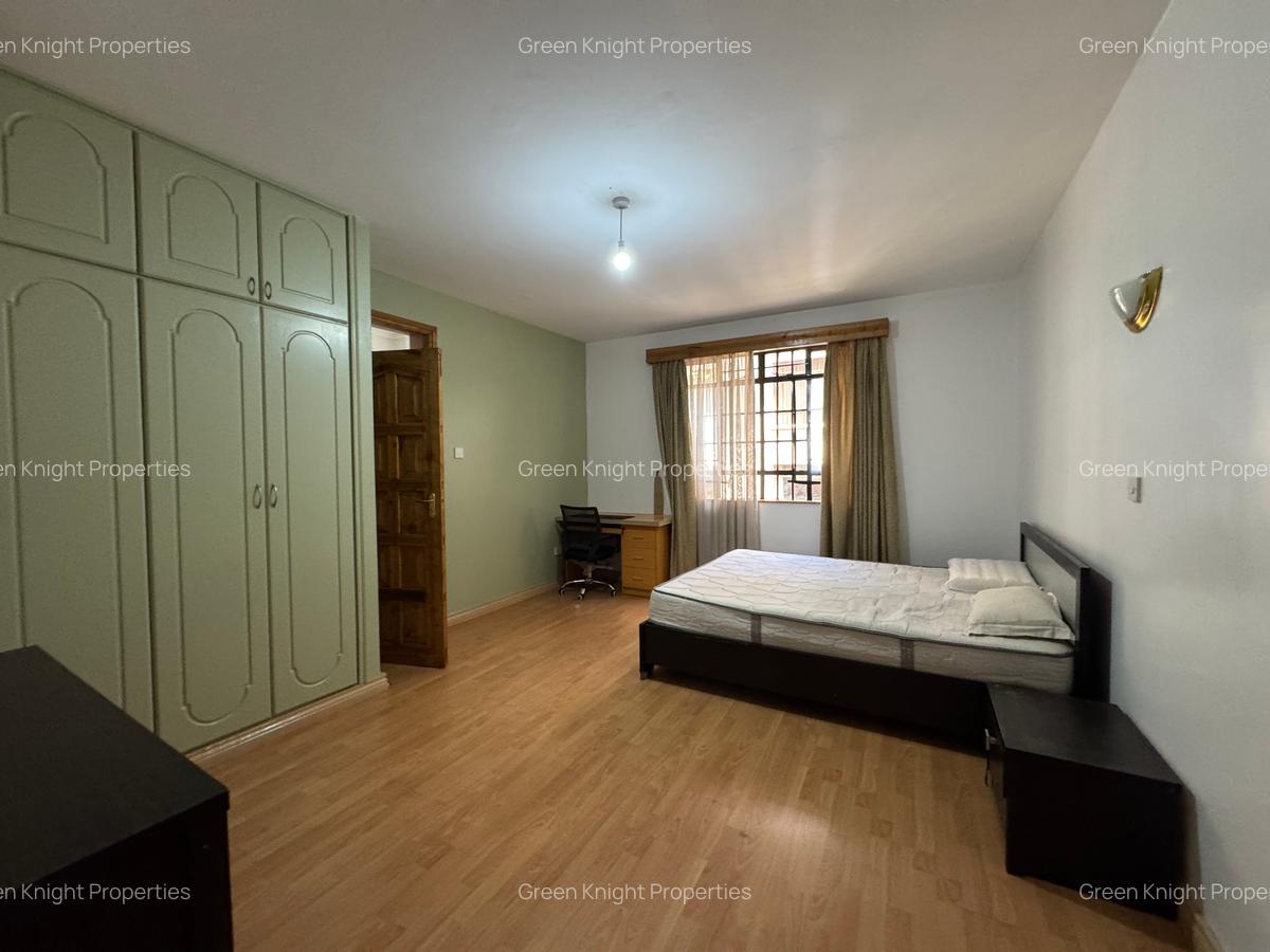 Serviced 3 Bed Apartment with En Suite in Brookside - 7