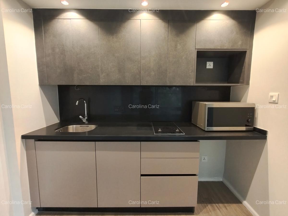 1 Bed Apartment with En Suite at Nyari - 9