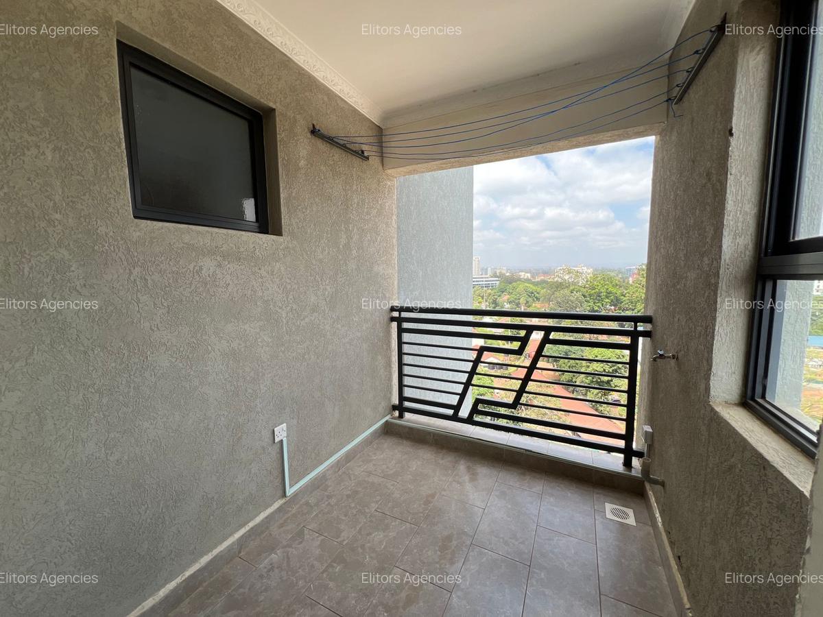 2 Bed Apartment with En Suite at School Lane - 9