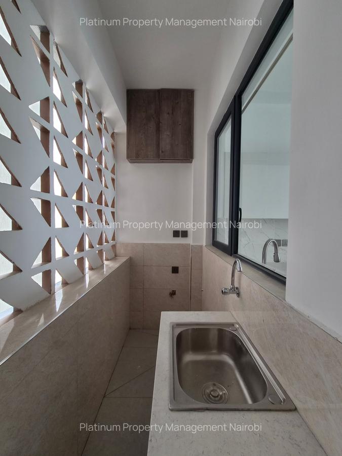 2 Bed Apartment with En Suite at Brookside Gardens - 10