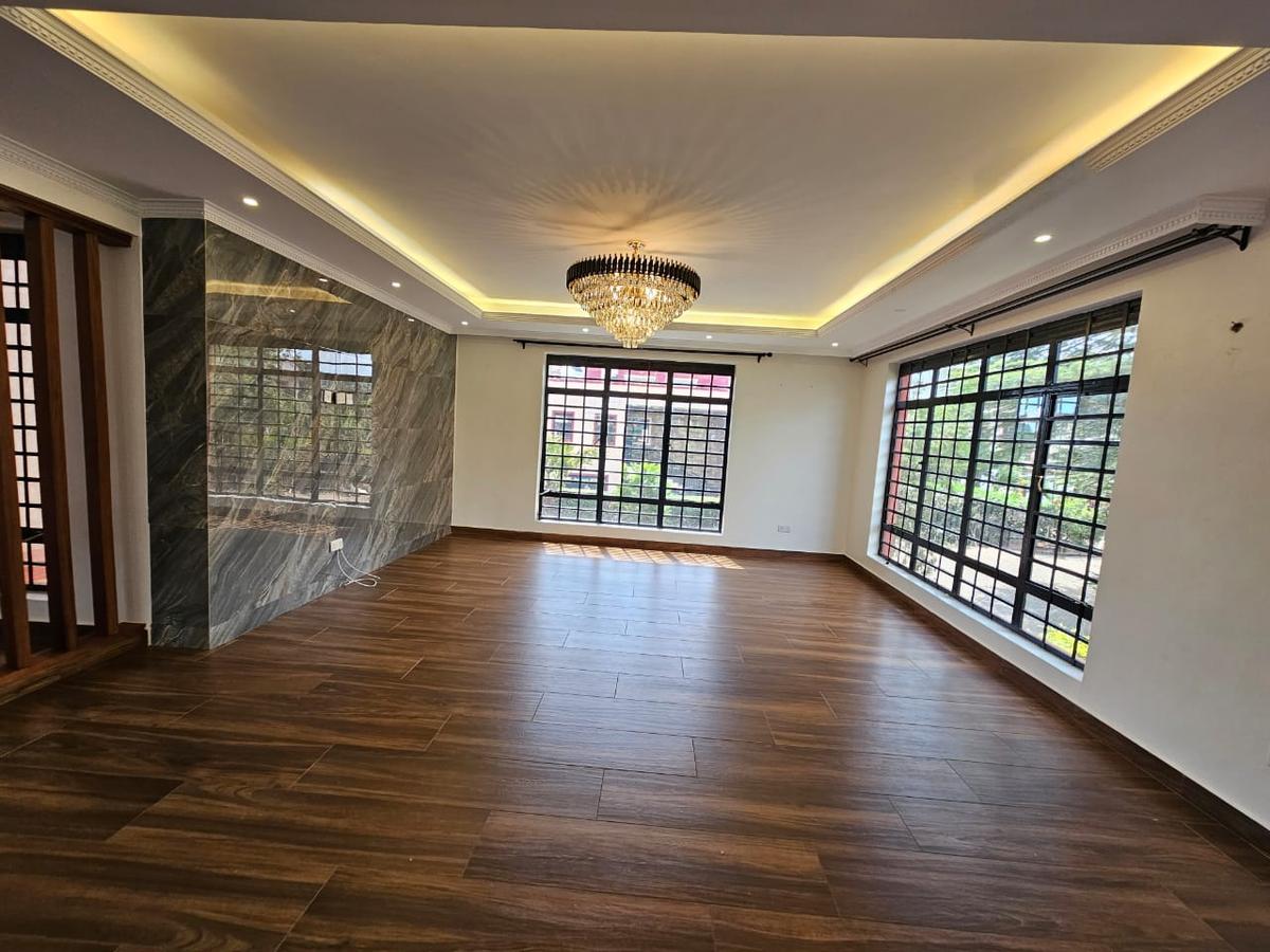 4 Bed Townhouse with En Suite in Kiambu Road - 4