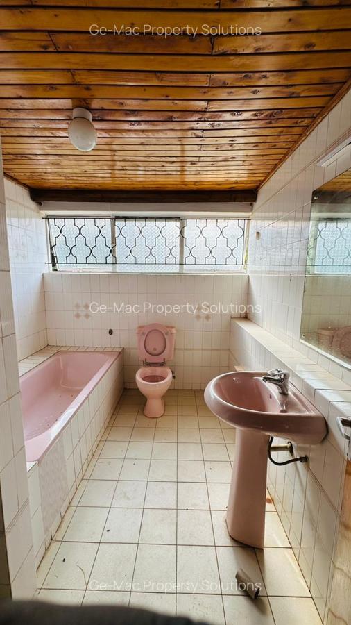 4 Bed House with En Suite in Gigiri - 7