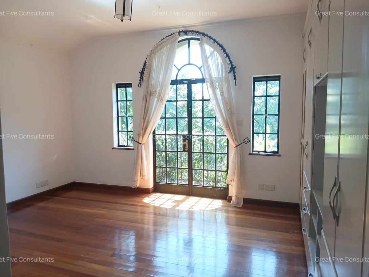 4 Bed Villa with En Suite in Runda - 9