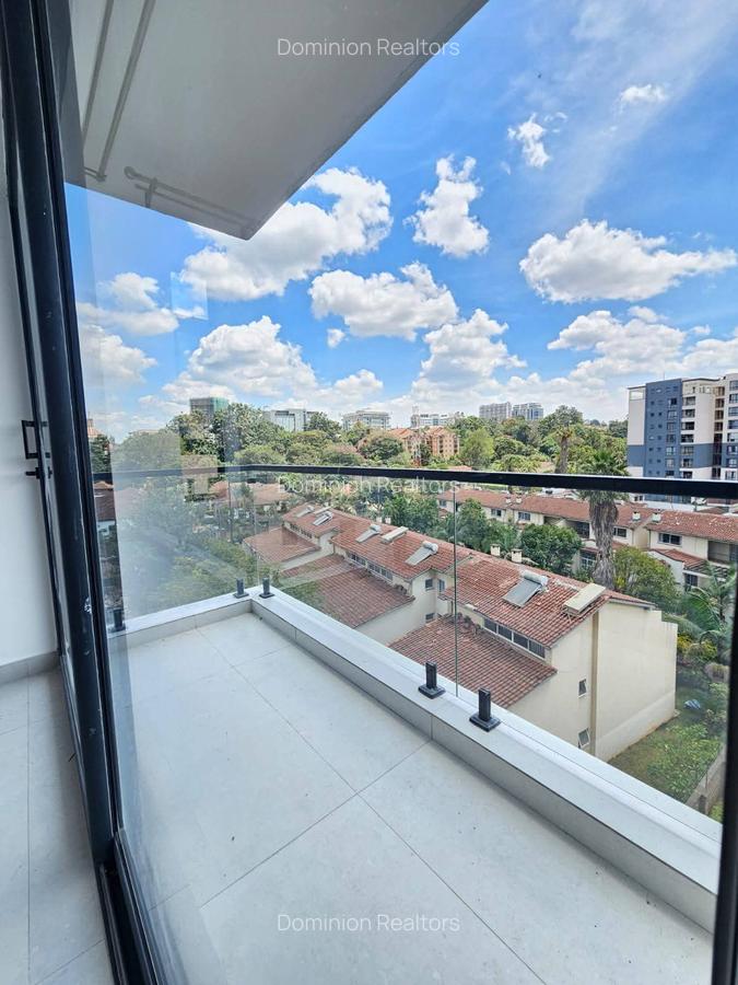 3 Bed Apartment with En Suite in Westlands Area - 14