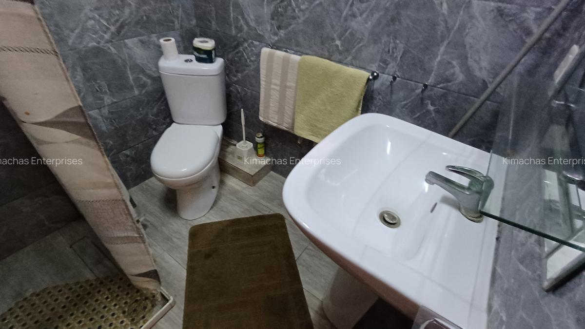 Serviced 1 Bed Apartment with En Suite at 2Nd Avenue Nyali - 5