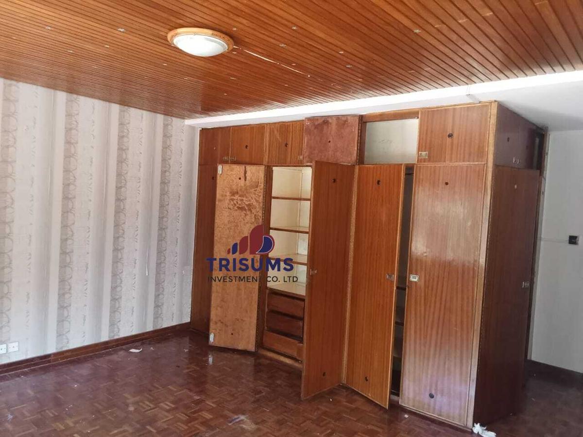 5 Bed Townhouse with En Suite at Westland - 6