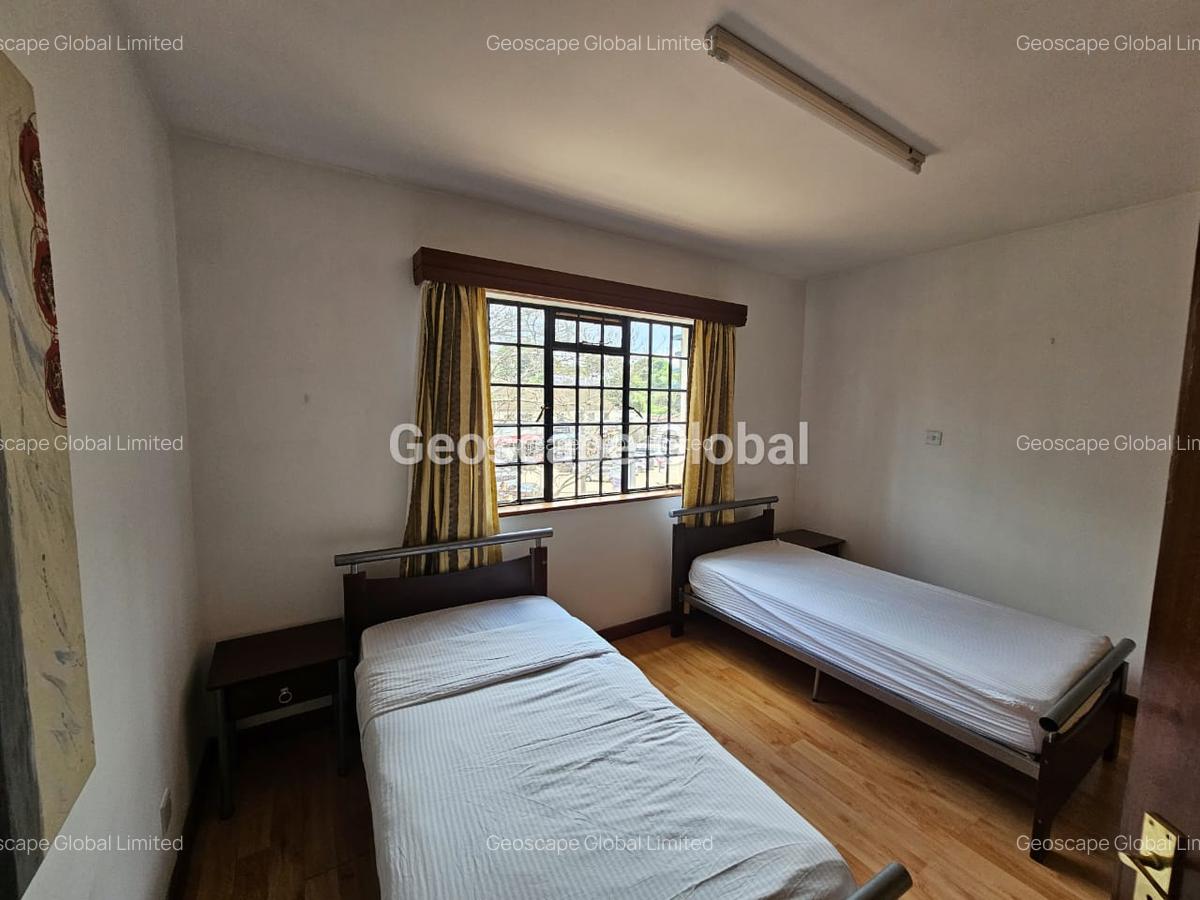 Furnished 3 Bed Apartment with En Suite in Spring Valley - 12