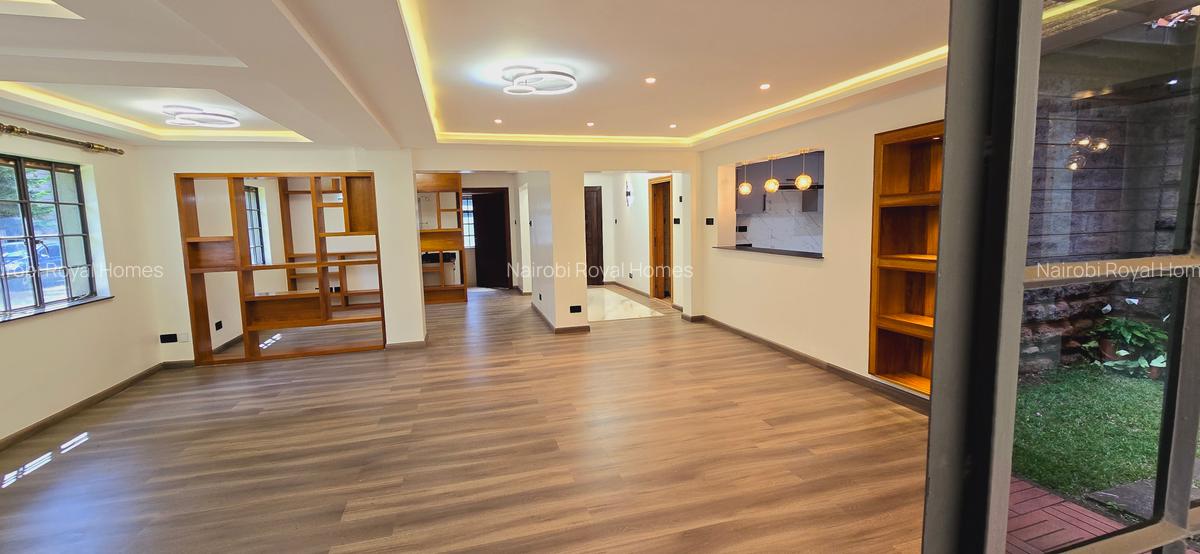 5 Bed Townhouse with En Suite at Lavington Green - 6