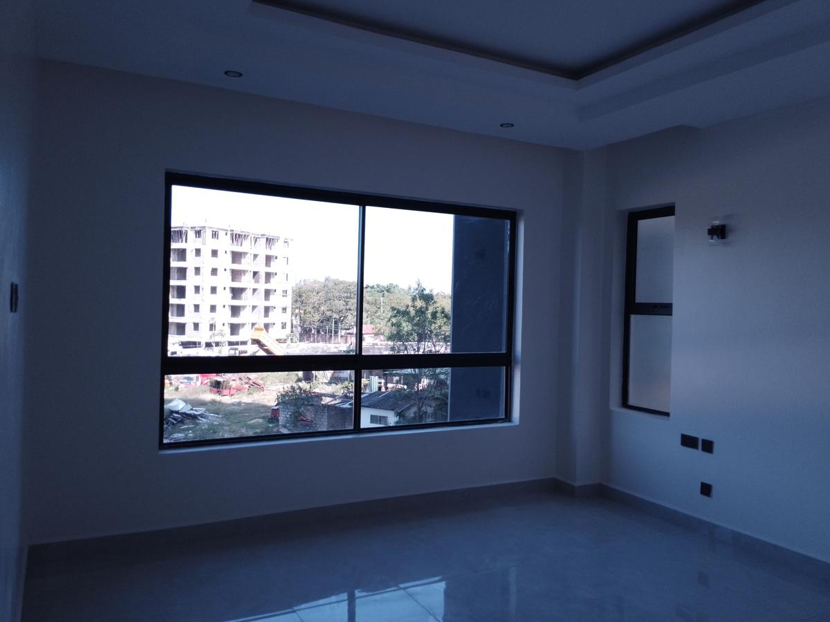 3 Bed Apartment with En Suite at Simba Road - 5