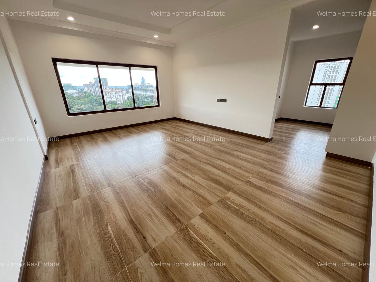 3 Bed Apartment with En Suite in Kileleshwa - 14