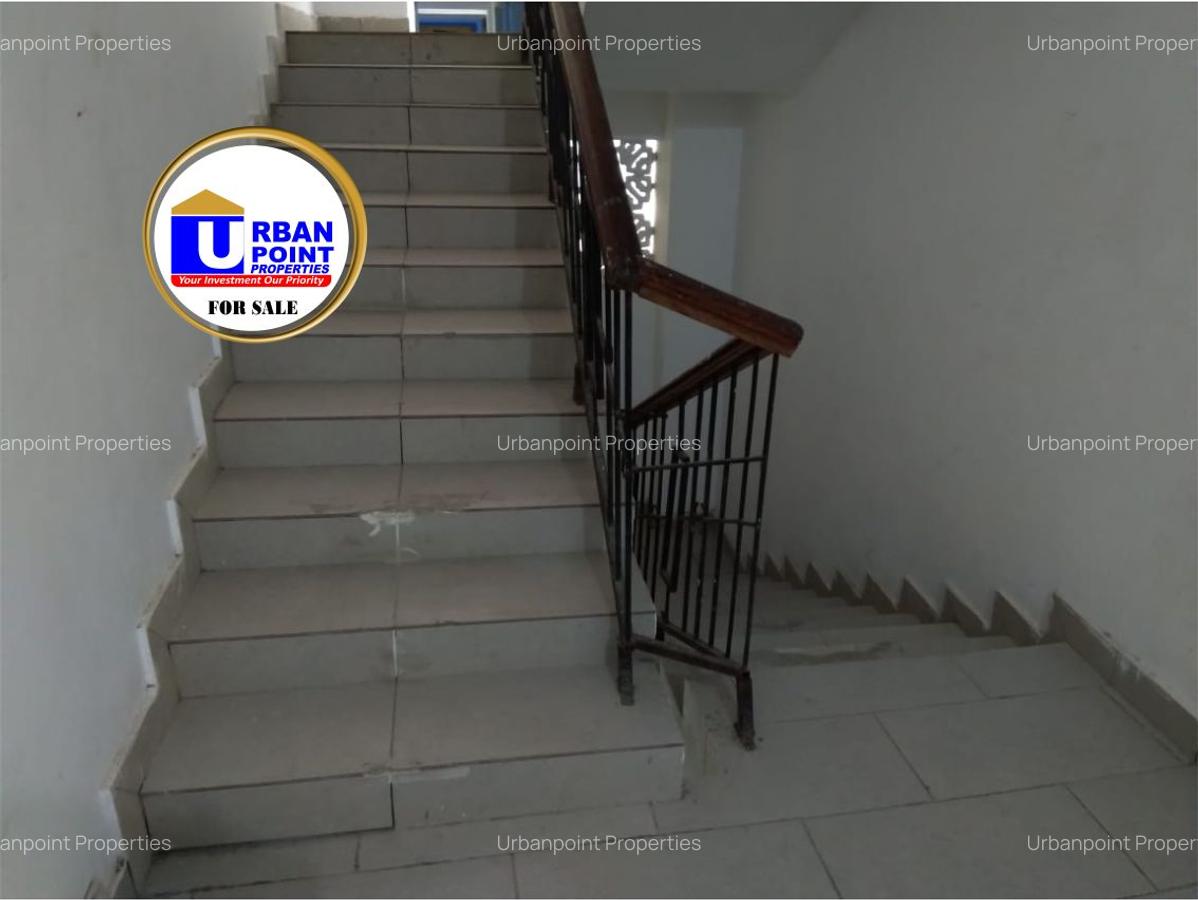 3 Bed Apartment with Parking in Tudor - 4