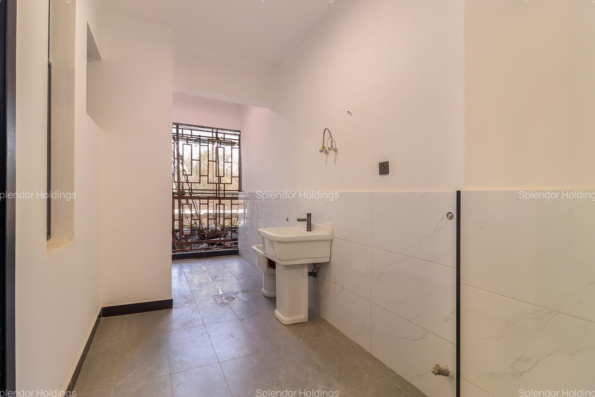 3 Bed Apartment with En Suite in Kileleshwa - 6