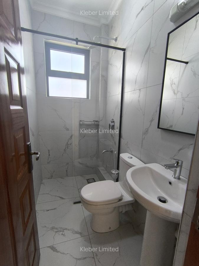 4 Bed Villa with En Suite in Kitengela - 12