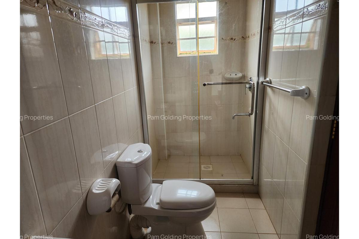 4 Bed House with En Suite at Muthanduku - 12