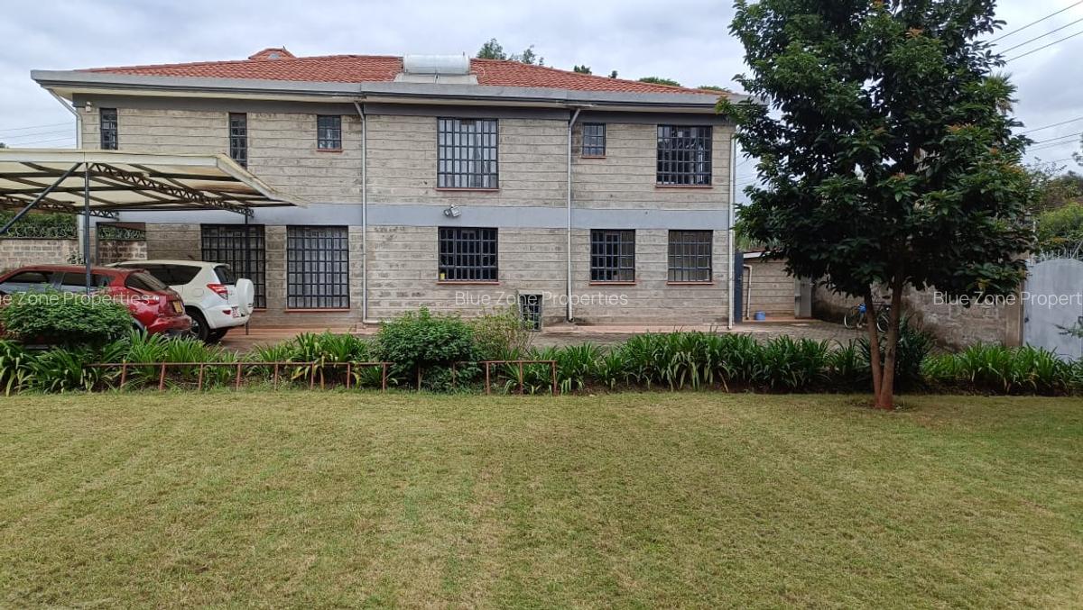 5 Bed House with En Suite at Off Mimosa Rd - 1