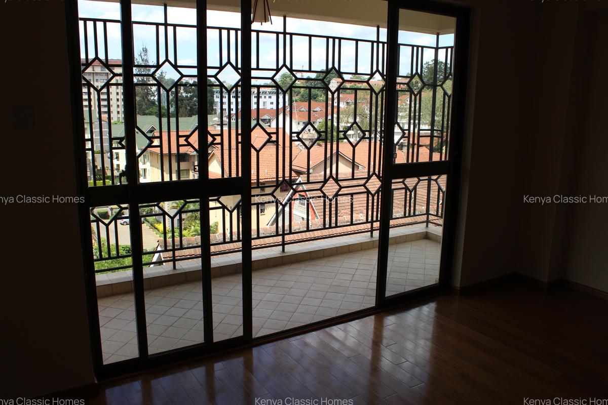 4 Bed Apartment with En Suite at Lavington - 11