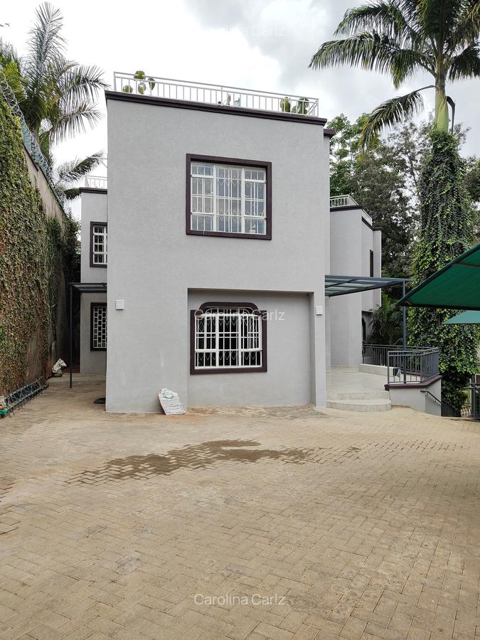 4 Bed Townhouse with En Suite at Westlands - 1