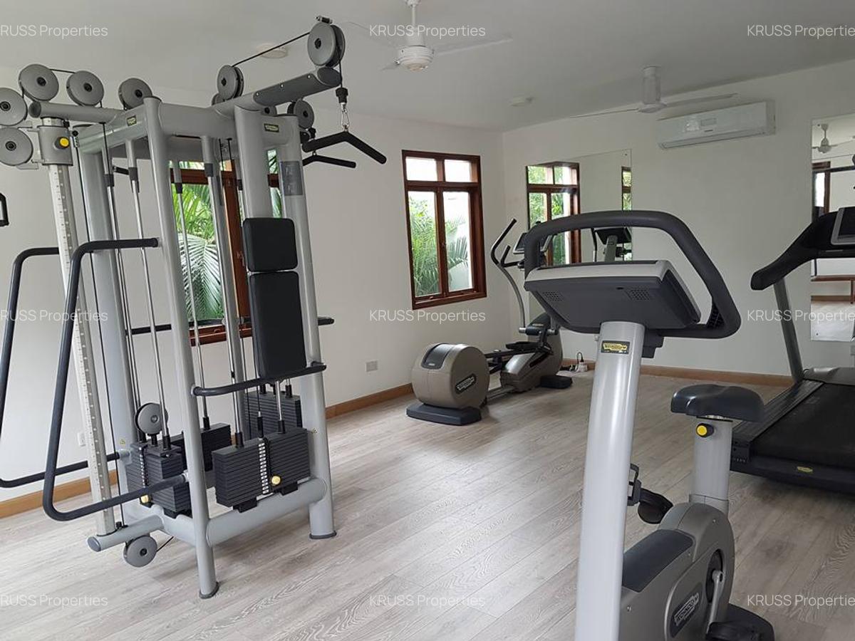 4 Bed Villa with En Suite at Hr2353 - 8