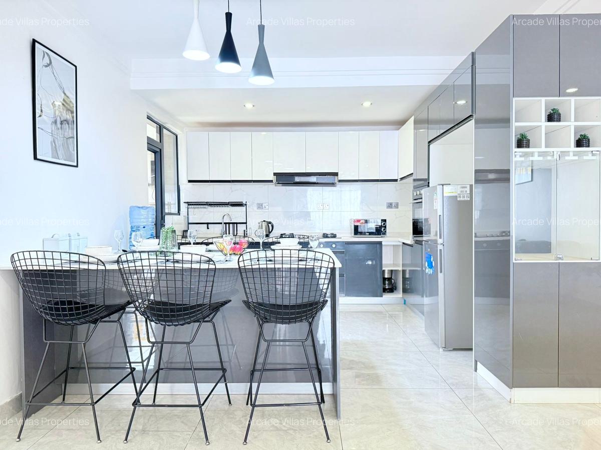 Serviced 3 Bed Apartment with En Suite in Kilimani - 9