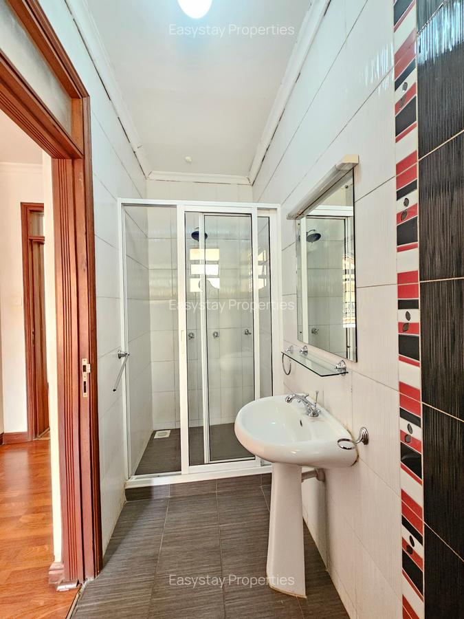 3 Bed Apartment with En Suite in Westlands Area - 8
