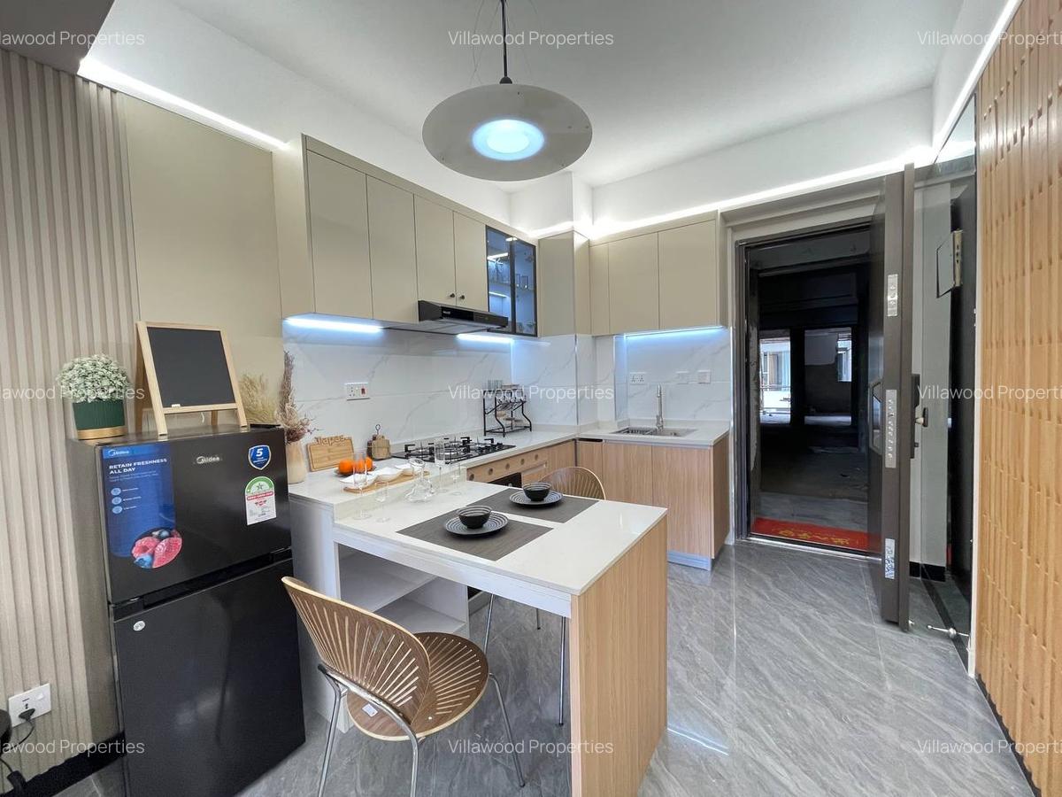 2 Bed Apartment with En Suite in Kilimani - 4