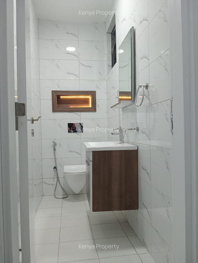 1 Bed Apartment with En Suite at Argwings Kodhek Road - 12