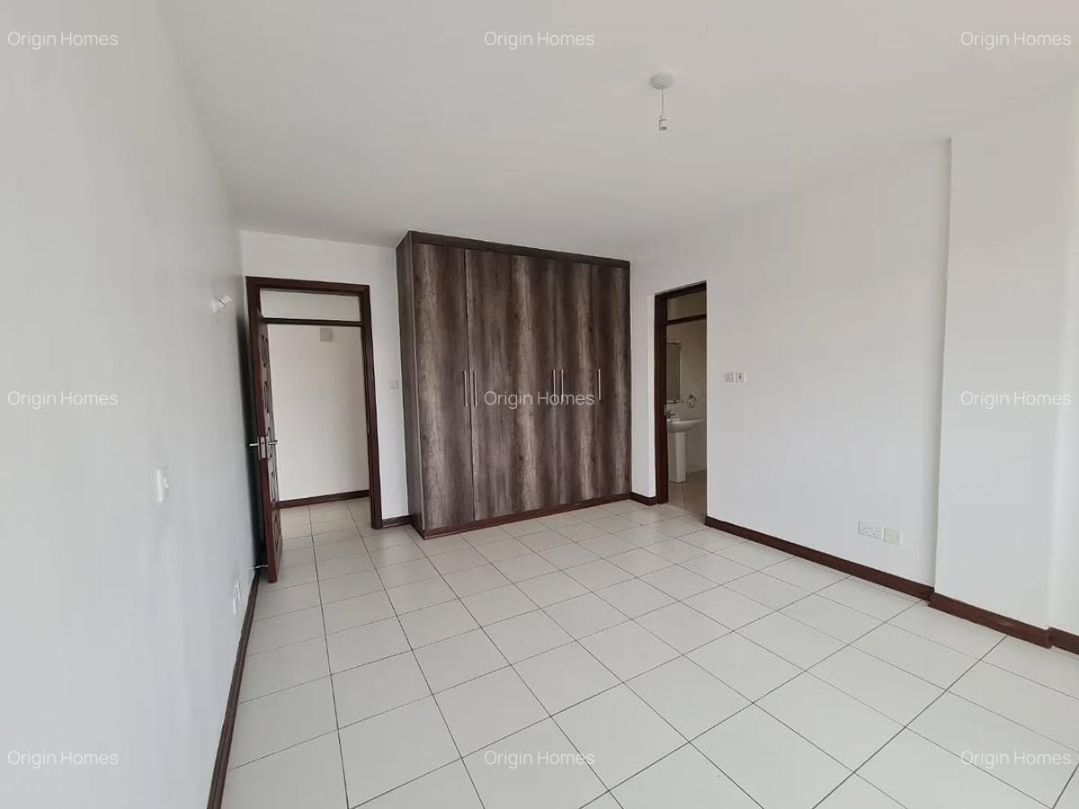2 Bed Apartment with En Suite at Westlands - 12