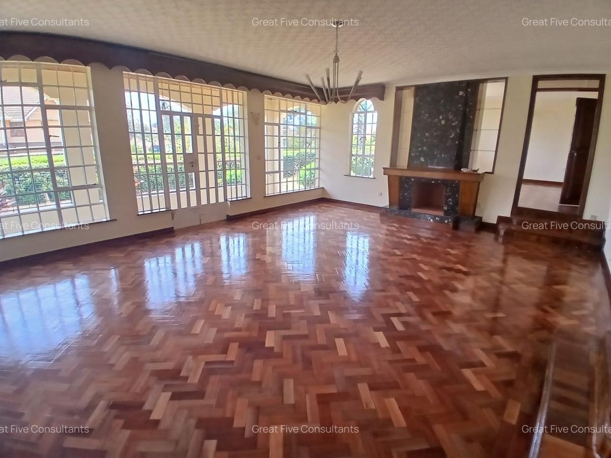 5 Bed Villa with En Suite in Runda - 6