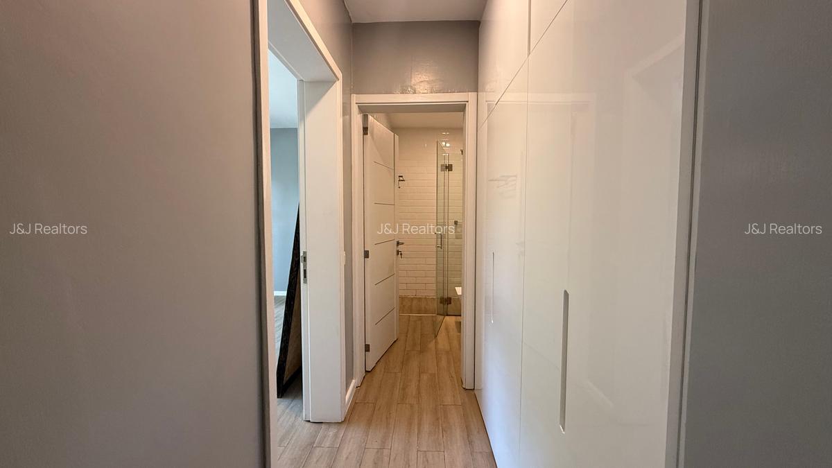 2 Bed Apartment with En Suite in Riara Road - 12