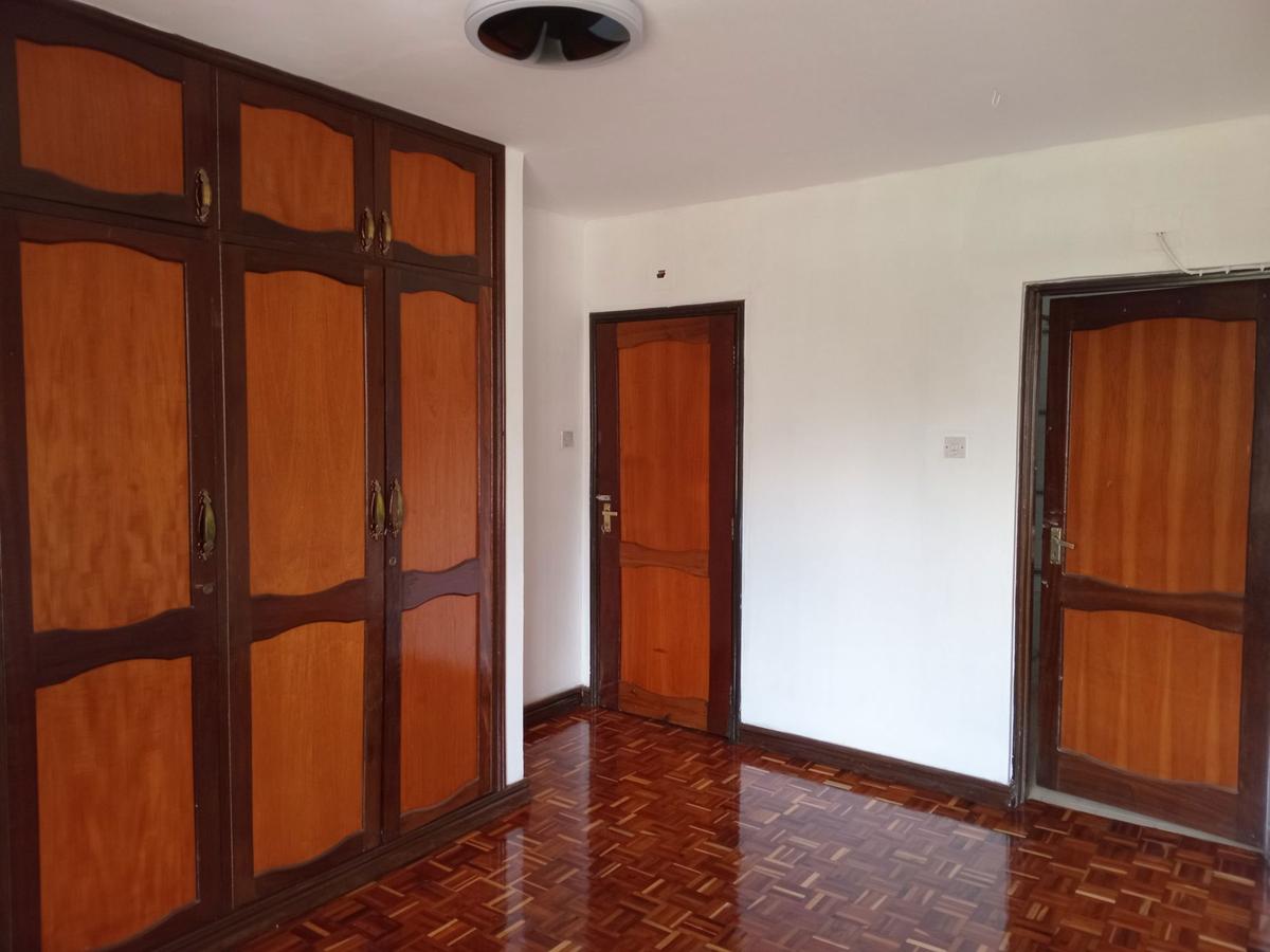 4 Bed Apartment in Parklands - 7